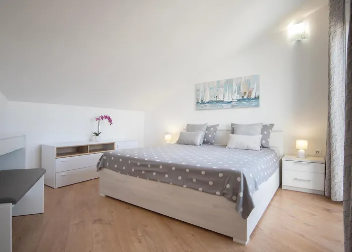 Klara 아파트 프예스차나 우발라